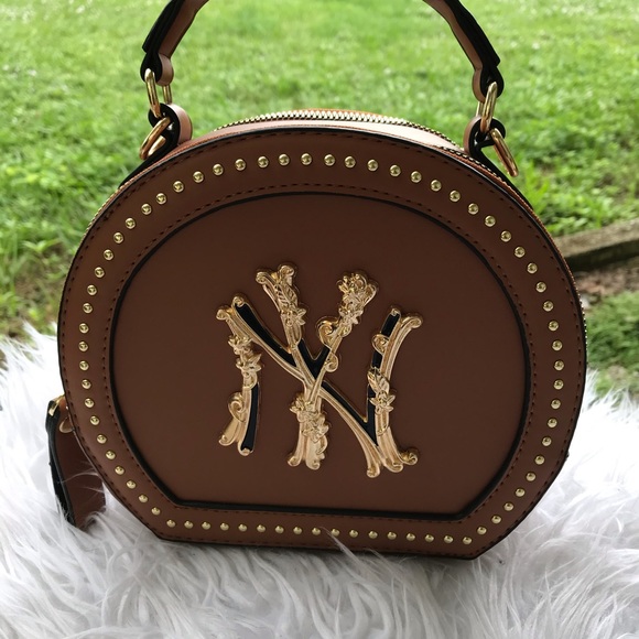 Ny Handbags - Picture 3 of 3